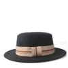 Berets 2024 Men Vrouwen Wool Fedora Flat Top Hat Winter Brim Friend Party Trilby Maat 56-58cm