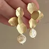 Boucles d'oreilles pendantes Style Baroque pour femmes, pétale de coquille de perle, couleur gelée, fleur de cristal, déclaration, grands bijoux Brincos