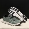 Toppkvalitet utomhus 5 Casual Designer Platform Sneakers Moln Stöttabsorberande sport alla svartvita grå för kvinnor herr träning tennistränare spo