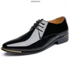 Scarpe eleganti 2024 da uomo in pelle moda ufficio motivo floreale uomo formale lusso sposo matrimonio Oxford