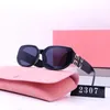 Diseñador de lujo para mujer para hombre Gafas de sol Gafas de sol para personas mayores Lente Polaroid Gafas de sol Diseño de letras Marco ovalado Gafas Adumbral Anteojos vintage