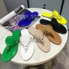 Kadın Terlik Moda Flip Flops Tasarımcı Slaytlar Sandalet Yaz Plajı Kapalı Düz ​​Şeker Renkli Deri Bayanlar Terlik