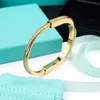 Designer de bloqueio pulseira titânio aço em forma de u pulseira para mulheres e homens jóias de luxo l1i1