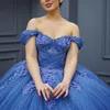 Luxuriöses blaues, glänzendes Quinceanera-Kleid 2024, Ballkleid, Prinzessin, Kapellenschleppe, Blumenapplikation, Tüll, abgestuft, süßes 15./16. Geburtstagspartykleid, Gala