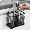 Kök förvaring Hangable Iron Drain Chopstick Cage Tube Creative Home Spoon Knife and Fork Box