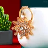 Llaveros con diamantes de imitación y copo de nieve para mujer, bolso exquisito, colgantes, accesorios de llavero, dije, llavero de coche, regalos de joyería