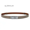 Ceinture de robe pour femmes Designer étroite et silencieuse ceintures de luxe Orange noir Simple ceinture gracieuse pour robes mince petite boucle en métal ceinture de créateur en cuir lisse 2760