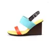 Sandaler ljusblå blandade färgglada kvinnor 2024 Fashion Casual Wedge Summer Shoes Orange Chic Leather Prom Sandalias Femininos