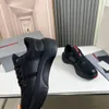 2024 marchi di lusso casual-elegante uomo fondo spesso scarpe da skateboard uomo bianco nero in pelle spazzolata comfort uomo outdoor scarpe casual da passeggio con scatola EU38-45 scatola