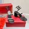 2024 Cleo Kristaller Süslenmiş Tıknaz Topuklar Sandallar Rhinestone Siyah Akşam Ayakkabıları Kadın Yüksek Topuklu 75mm Lüks Tasarımcılar Sargı Elbise Ayakkabı Fabrika Ayakkabı Ayakkabı