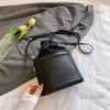 Luxury Designer Vercaces Handväskor Klassisk Tote Bag Female High-Capacity Crossbody Bag axel Lady Wallet Messenger Handväska 20 cm*14cm*12cm