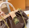 En kaliteli crossbody çanta lüks el çantaları tasarımcı çanta kadınlar zincir bulut çanta bayanlar moda klasik kahverengi çiçek çanta