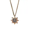 Najlepszy prawdziwy złoty pierścień starożytny wisiorek monety Lucky Compass Bacchus Dioniysos Modna biżuteria Kobiety Dziewczyny na imprezę codzienne noszenie