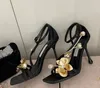 Top Luxe Luxe Merk Vrouwen Zea Sandalen Schoenen!! Elegante Metalen Bloemen Pumps Vierkante Teen Dame Hoge Hakken Zwart Satijn Bruiloft, Feest, Jurk, Avond EU35-41