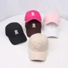 R Berretto da baseball da uomo versatile e casual a becco d'anatra sembra snellente per il viso piccolo, protezione cappello da sole coreano alla moda