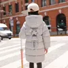 Down Coat Balabala Children's Girls 'Mid-längd 2024 Fashionable Clothing Thicked White Duck Batch