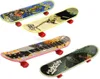 Hoge kwaliteit nieuwigheid schattige mini kinderen speelgoed skateboard atletische vinger skateboard cadeaus voor de kinderen C24122153800