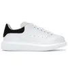 2023 alexander mc queens mcqueen Homens mulheres designer sapatos de plataforma tênis de luxo branco azul Verde camurça de couro mens trainers ao ar livre Jogging Walking