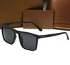 Mode Sonnenbrillen Brillen Sonnenbrillen Designer Herren Damen Braune Hüllen Schwarzer Metallrahmen Dunkle wilde Outdoor-Straßenfotografie-Sonnenbrille