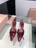 Miui Designer Sandals Sandals Crystal Lest-Quality Sandals Strappy Sandals Factory обувь размером 34-40