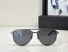 Дизайнерские солнцезащитные очки для мужчин и женщин 0865 Поляризованные линзы Мода на открытом воздухе Тонкие и складные овальные очки с защитой от ультрафиолета Ретро пластина Полная рамка Случайная коробка