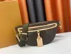 شهيرة Women Women Designer Bag حقيبة يدوية Fanny Classic Printed Crossbody Poundes Canvas عالية الجودة من جلود جلدية حقيقية حقيبة Messenger Bag حقائب اليد M46748