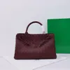 2023 Lüks Tasarımcılar Çanta bayanlar el çantası tasarımcısı lüksler l alışverişd paketi ladie seyahat çantası alışveriş çantası birbirine geçme düğmesi dikey ödeme