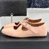 HorseHair Ballet Flats Women Scarpe Fibbia Cinta Rotonda Scarpe Sweet Scarpe Flat per donna Zapatillas Mujer