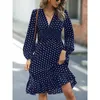 Sukienki swobodne 2024 Spring Kobiet Sukienka Czarna Polka Dot V-Neck luźne letnie eleganckie modne ubrania damskie ubrania