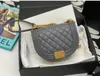 2024 10A Top Tier Specchio di qualità Borse con patta Piccola vera pelle trapuntata con patta Caramello Borsa di lusso Designer Donna Borsa a tracolla con tracolla dorata Borsa Chian Borsa a mano