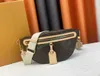 شهيرة Women Women Designer Bag حقيبة يدوية Fanny Classic Printed Crossbody Poundes Canvas عالية الجودة من جلود جلدية حقيقية حقيبة Messenger Bag حقائب اليد M46748