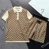 T-shirt Polo Mens tracksuits Designer Zomer Casual Fashion Tracksuitsr Tops Men Jogs ademende sportkleding T-shirt tweedelig pak