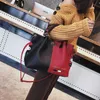 Cross Body European American Style кожаные сумочки Women Bag 2019 Высококачественные повседневные женщины -дизайнерские бренды плеча 22111237L