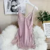 Vêtements de nuit pour femmes Lingerie soyeuse Robe d'impression Vêtements de nuit Chemise de nuit Dentelle Été Femme Loungewear Femmes Sexy Chemise de nuit Satin Strap Home