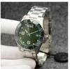 Top classiques 41MM Conquest Montres pour hommes Mouvement mécanique automatique Bracelet en acier inoxydable Concas Céramique Hardlex Verre Marquages Cadran vert