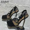 Sandalias Eilyken Zapatos de tacón de malla sexys Sandalias de tacón alto con punta cuadrada para mujer Zapatos de vestir huecos de aguja con cordones cruzados Zapatos MujerJ240122