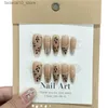 Faux ongles 10 pièces portant des faux ongles faux ongles pur fait à la main classique Kit d'amélioration des ongles gratuit de haute qualité Q240122