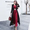 Kvinnor Slim Long Trench Coat Large Size Lapel Casual Outwear Female Windbreaker Button Stängning M-6XL Spring Autumn