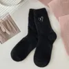 Donne calzini caldi inverno di moda signore morbido letto soffice addensare calzini in pile cartone animato amore calcini per pavimenti per la casa