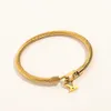 Eic2 Bangle Luxury Bracelets Brand Letter Designer Jewelry Women Gold Fashion Party Gifts