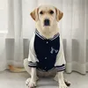 Hundkläder designer hundkläder stora hund trendiga varumärken husdjur leveranser labrador vår/höst hund baseboll kostym kläder CSD2401226