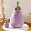 Bambole di peluche Simpatici giocattoli di peluche di verdure di melanzane Piante di peluche di cartone animato Bambola anime morbida per regali di Natale di compleanno per bambini