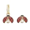 Swarovskis Boucles d'oreilles Designer Luxe Mode Femmes Original Qualité Charme Sept Étoiles Coccinelle Boucles D'oreilles Avec Un Design Asymétrique Utilisant Des Éléments Cristal Mignon