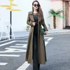 Kvinnor Slim Long Trench Coat Large Size Lapel Casual Outwear Female Windbreaker Button Stängning M-6XL Spring Autumn