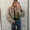 Damen Pelz Kunstpelz ic Street Fashion Week Luxusmarke Gardient Abgeschnittener Kunstpelzmantel Frauen Winter 2023 Heiße coole Mädchen flauschige kurze Pelzjacke T240122