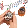 Klawiatury fortepian 1pcs drewniany mini kciuki muzyczne zabawki 8 ton przenośne początkującego palce pianovaiduryb