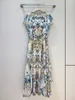 Robe florale, robe de créateur australienne, col en V imprimé taille haute longue taille à cordon collection robe en soie de mûrier à manches courtes