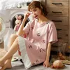 Kvinnors sömnkläder 2024 Summer Night Dress Kvinnor Plus Size Nightlowns Cartoon Print Sleepshirts Kortärmiga Nightie Nightdress Cotton