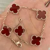 Designer van Clover smycken Fyra Leaf Clover Armband Cleef Cleef Armband Jewlery Rose Gold For Woman Luxury Silver Charm Braclet With Box