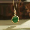 Hängen Natural Green Chalcedony Circular Pendant Fresh Minimalist Ninlaid Classic Chinese Style Peace and Happiness Halsbandsmycken